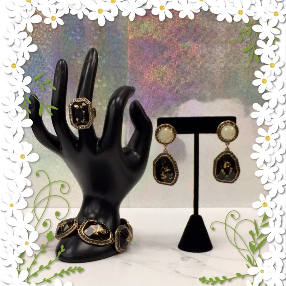 ⬇️$84 Dainty Antique Gold Statement Jewelry Set